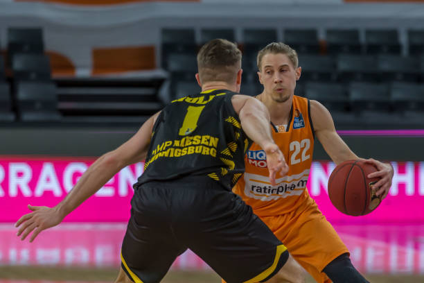 让世界乒坛 让世界乒坛